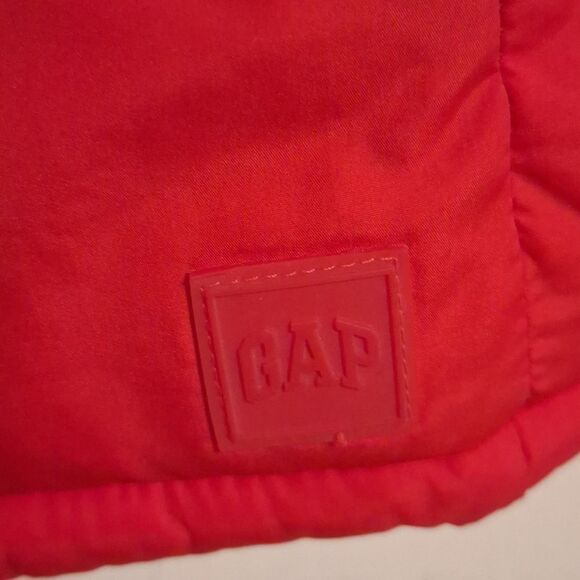 Red Gap kids Large puffer vest zip up - Picture 2 of 7